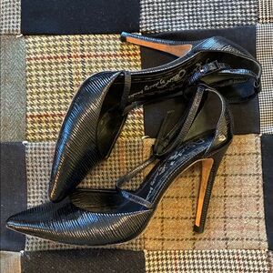 Alice + Olivia black heels size 36.5